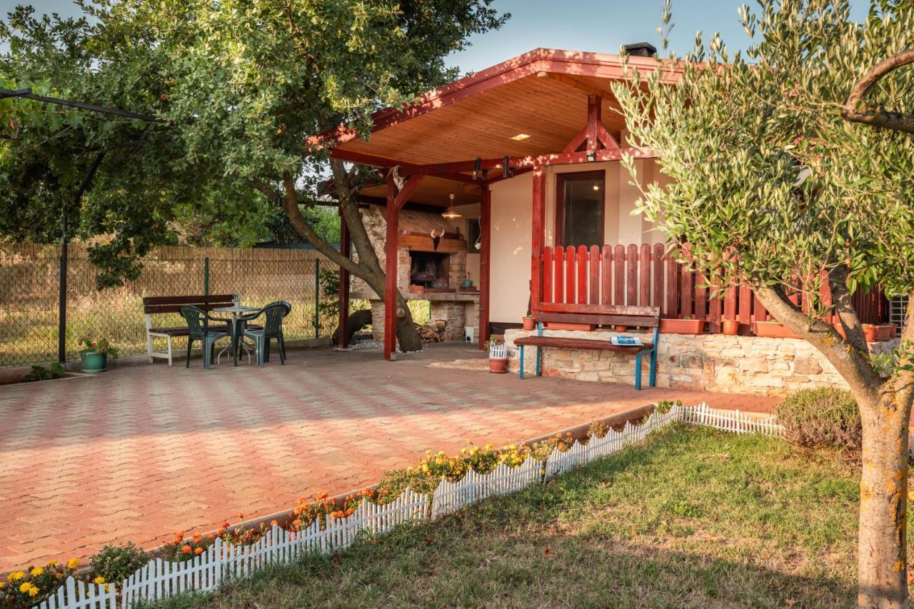 Funny House Počitniška hiša